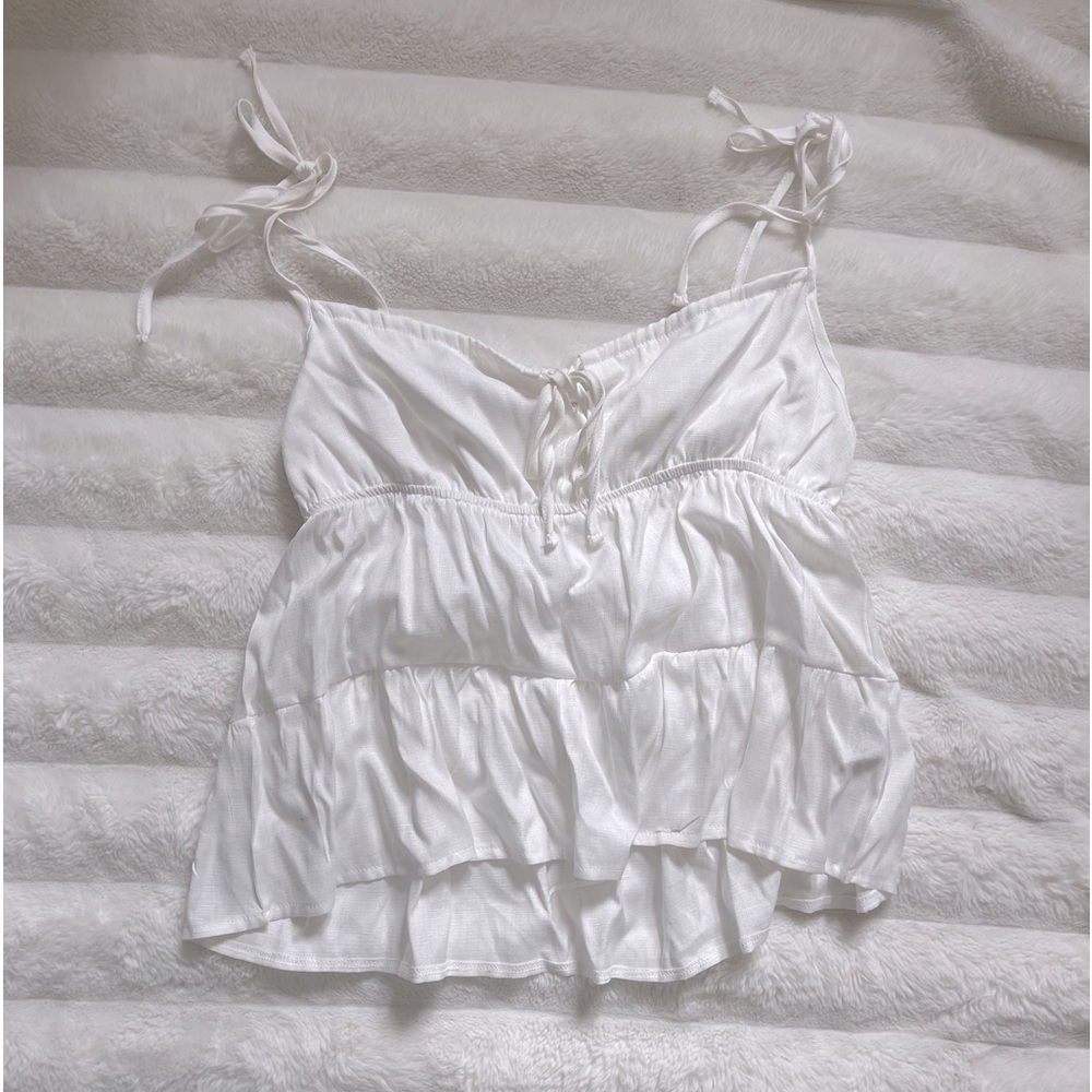 cute ruffled top